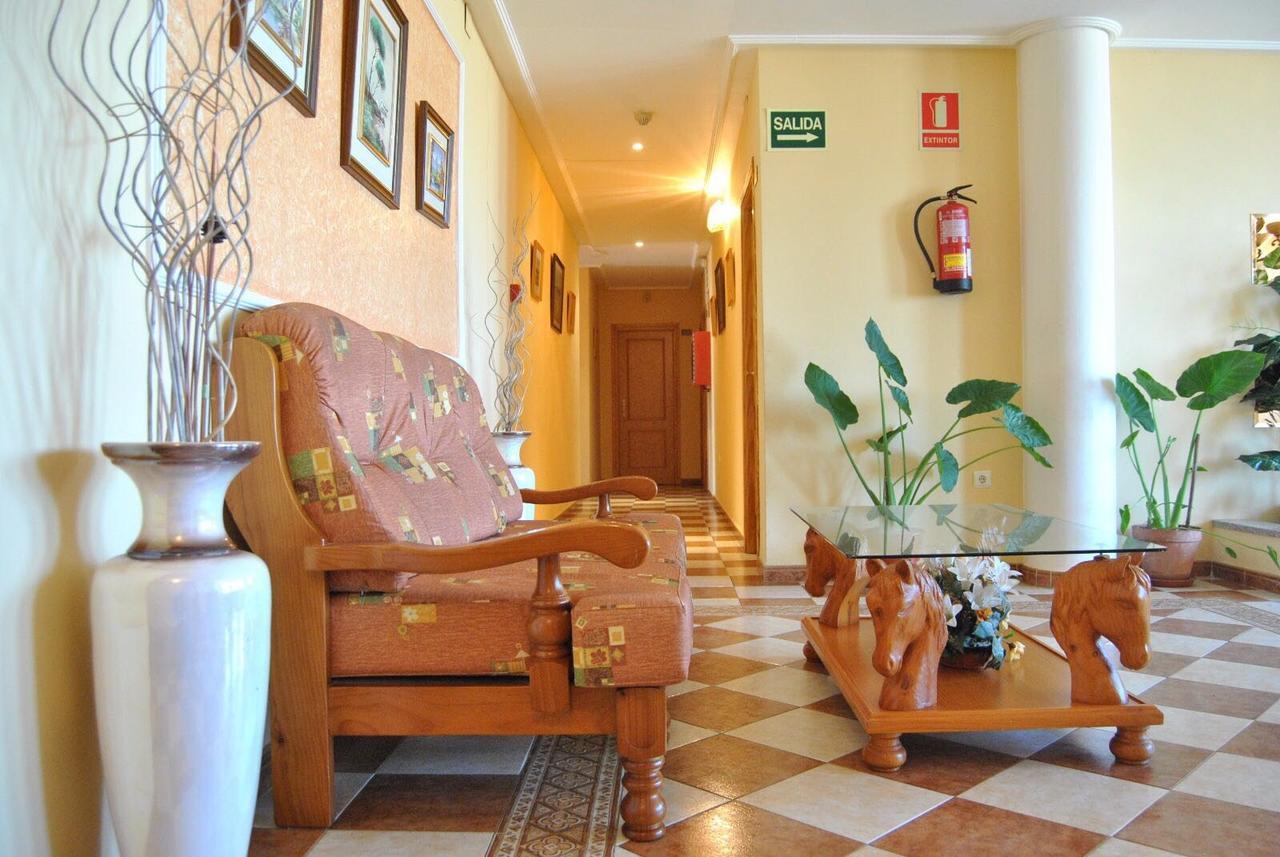 Hotel Las Dehesas Navalvillar de Pela المظهر الخارجي الصورة